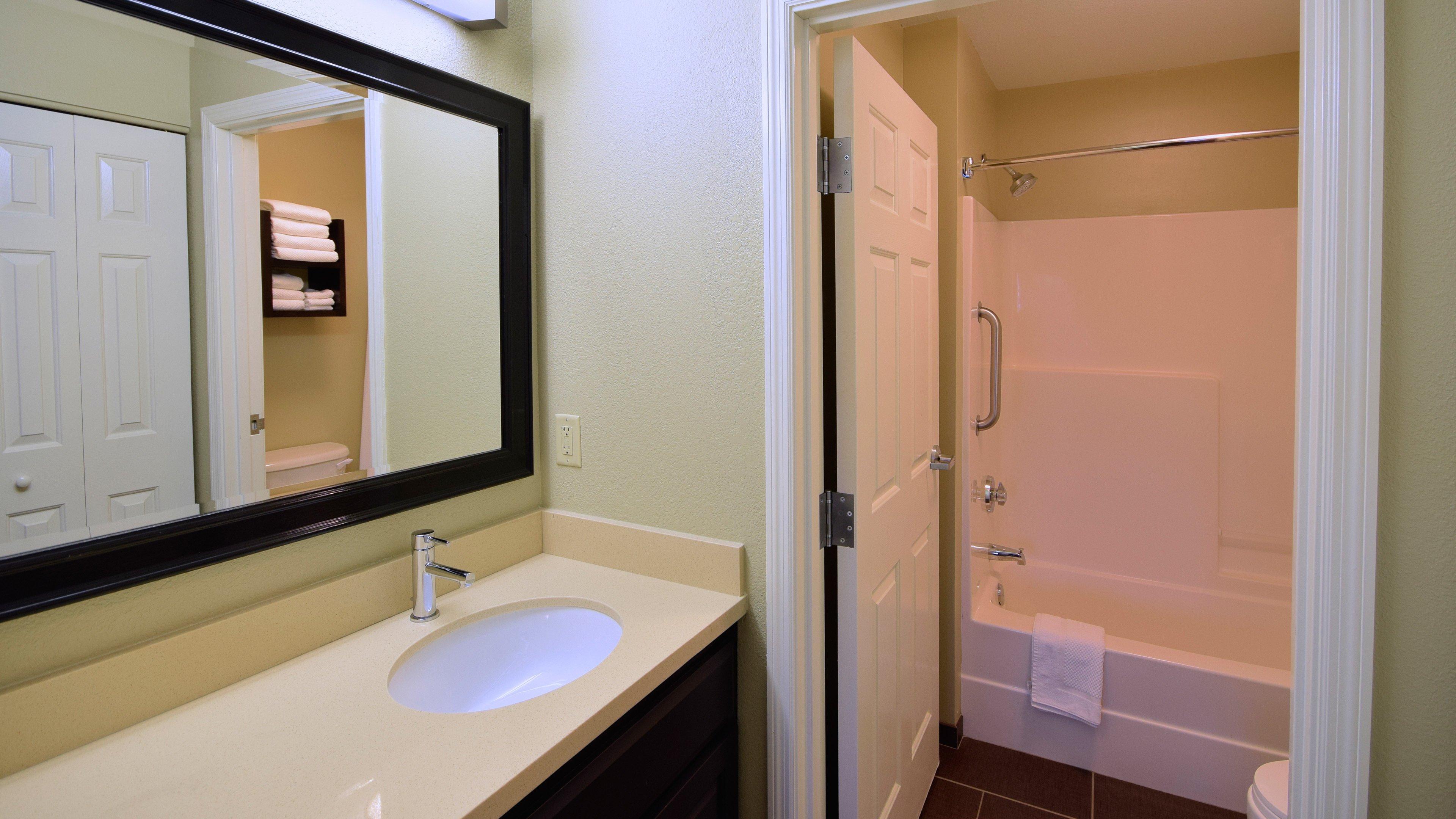 Staybridge Suites - Cincinnati North By Ihg Уэст-Честер Экстерьер фото