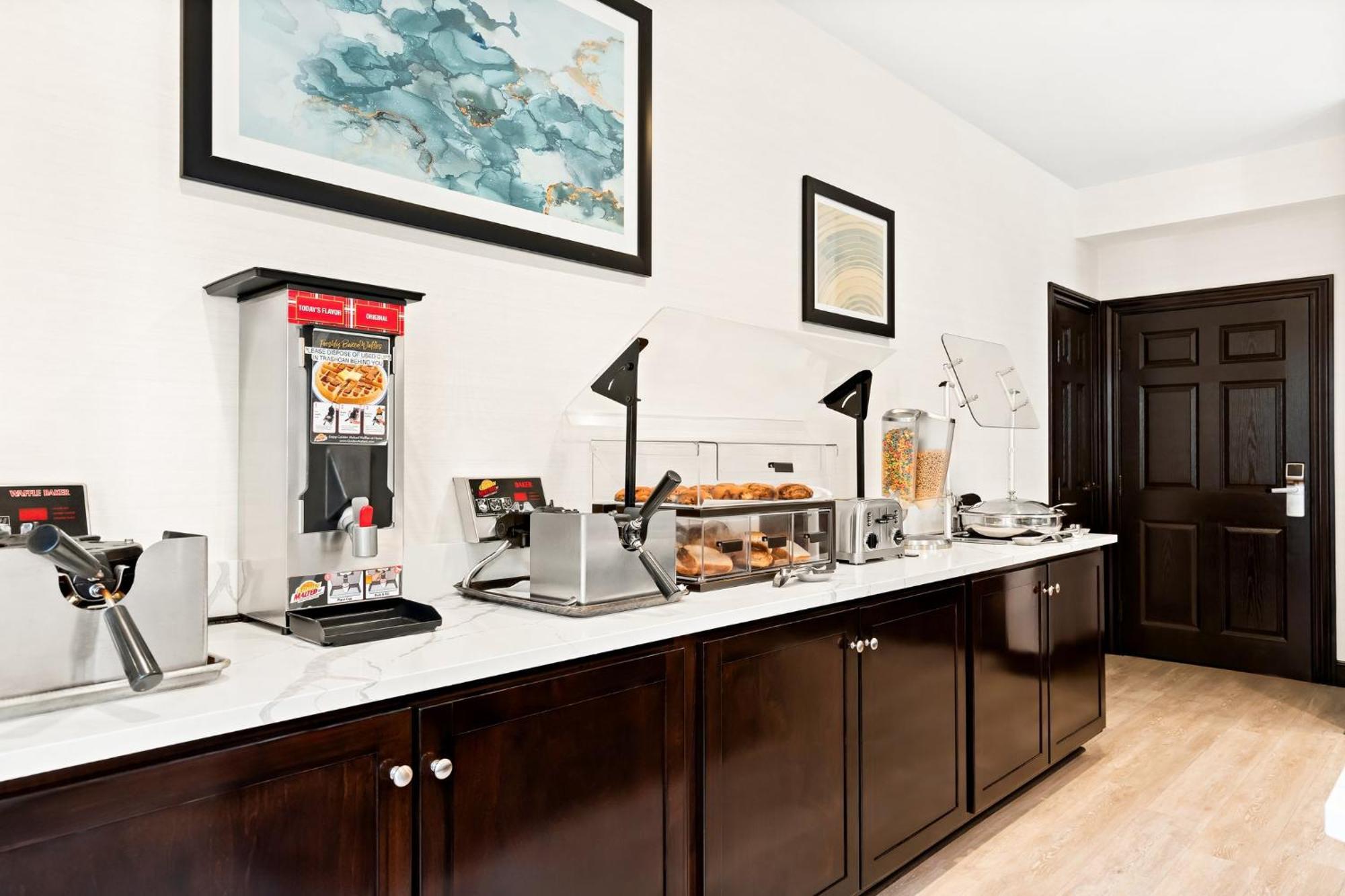 Staybridge Suites - Cincinnati North By Ihg Уэст-Честер Экстерьер фото